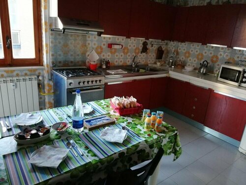 B&B Vanvitelli, Забронировать Отель «постель и завтрак» Казерта Кампания, рядом с Железнодорожный вокзал Казерты