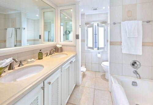 Glitter Bay 309, Réserver Appartement Hôtels à Holetown avec parking, Parking