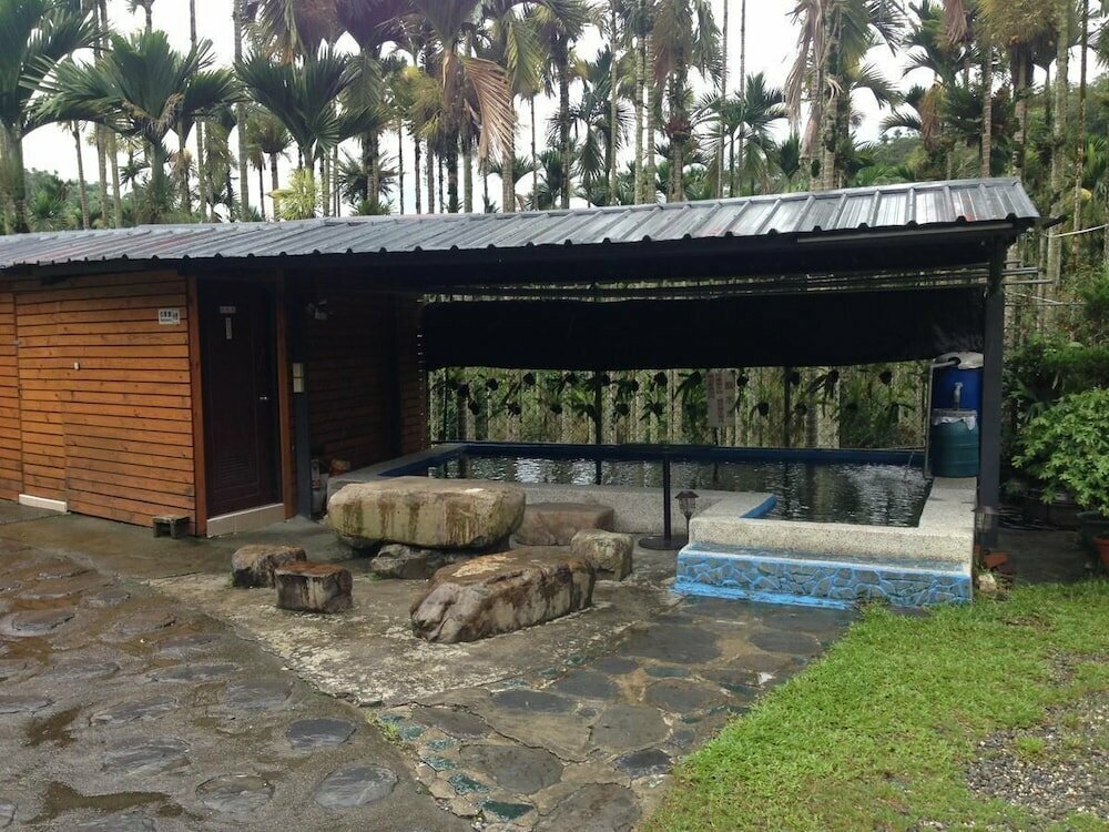 Youshuixiang B&B