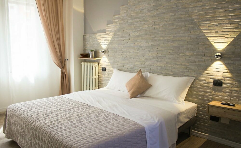 Aurelia Rooms&Luxury office