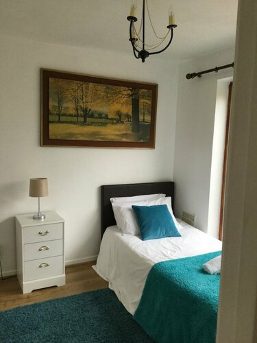 Nice 4 Bedroom near Basildon Town Center, Book Lejlighed Basildon Essex