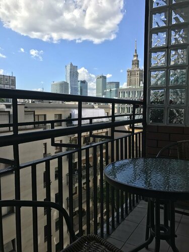 Warsaw Downtown Hostel, Забронировать Хостел Отели Варшавы с завтраком, рядом с Улица Новый Свят, Завтраки