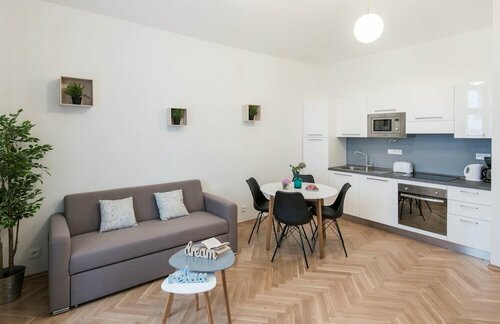 Rehorova apartments by Pragueforyou, Забронировать Апартаменты/квартира Прага Чехия, рядом с Мемориал Витков