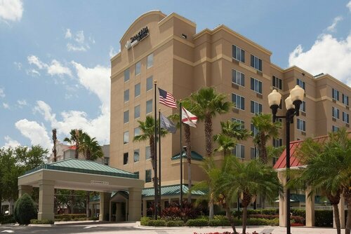 SpringHill Suites by Marriott Orlando Convention Center, Забронировать Отель Отели Орландо 3 звезды, рядом с Гольф-клуб Pirate's Cove Adventure, 3*