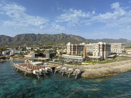 Kaya Palazzo Resort & Casino Girne, Reservar Resort Hotéis em Northern Cyprus com Piscina, Piscina