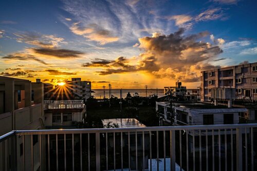 Araha Beachway Inn, Book Feriehus Chatan 