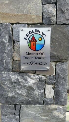 Cois na hAbhann B&B, Book Bed and Breakfast Doolin 