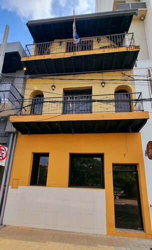 Circo Hostel, Забронировать Хостел Асунсьон Парагвай, рядом с Palma Street