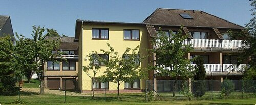 Hotel am Stern Uelzen - KOSTENLOS PARKEN, Забронировать Отель Ильцен Люнебургская пустошь