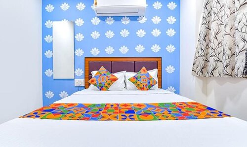 FabHotel Green Park - Nr Geeta Mandir, Забронировать Отель Недорогие отели Ахмадабад, недорогие