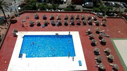 Apartamento El Yate In Front Of The Sea, Забронировать Апартаменты/квартира Отели Фуэнхирола с парковкой, Парковка