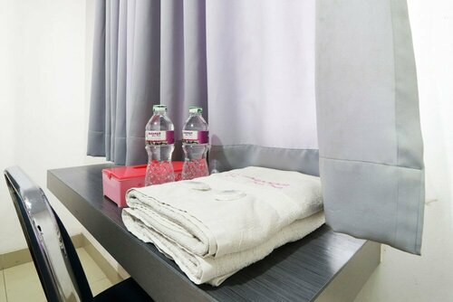 Hasanah Guest House, Rezervovat Penzión Hotely v Pekanbaru s parkováním, Parkování