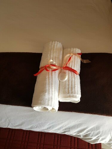 Millstream Inn Guesthouse, Boek Pension Skeerpoort North West