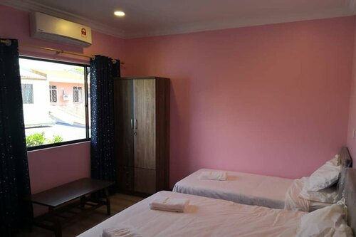 I Love U BnB 爱乐游民宿 步行5 分钟到码头, Prenota Bed & breakfast Semporna Sabah