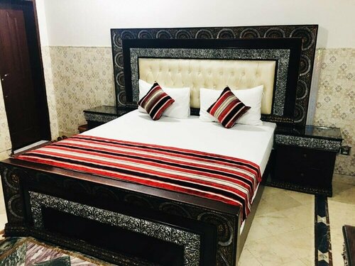 Islamabad Rehaish Guesthouse, Book Hotel Islamabad Pakistan