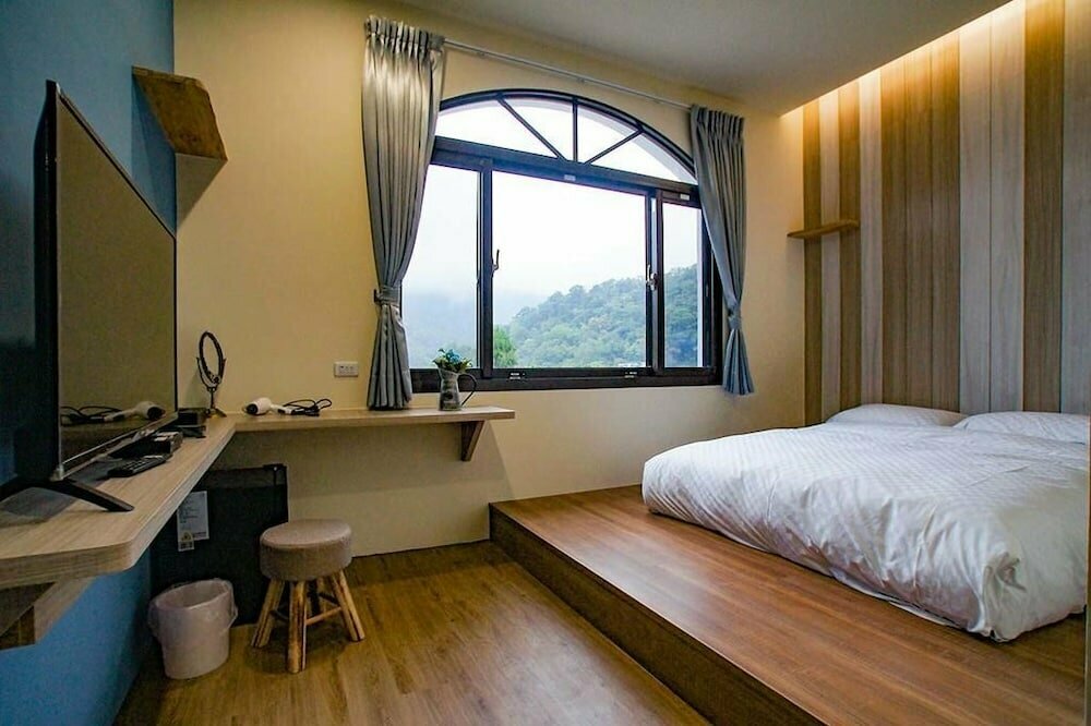 New Live B&B