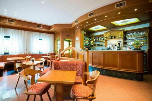 Hotel Rio, Забронировать Отель Кадерцоне Мадонна-ди-Кампильо