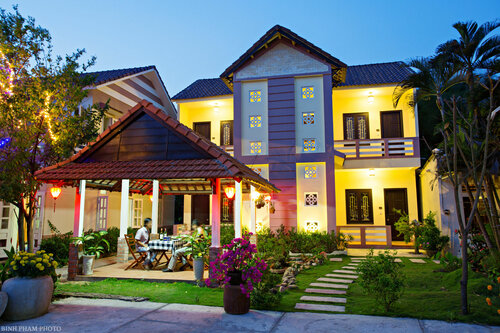 Do River Homestay, Забронировать Гостевой дом Кам-Чау Хойан