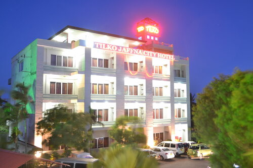 Tilko City Hotel Jaffna, Забронировать Отель Отели Округа Галле с завтраком, Завтраки
