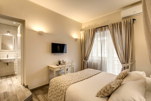 Casa Mia Vaticano Guest House, Забронировать Гостевой дом Отели Рима с парковкой, рядом с Валле Аурелия, Парковка