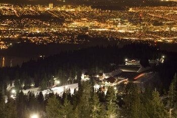 North Vancouver Hotel, Забронировать Отель Норт-Ванкувер North Vancouver Ski Area