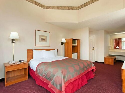 Ramada by Wyndham SeaTac Airport North, Buchen Sie Hotel SeaTac Washington (state)