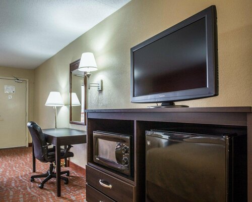Quality Inn, Đặt Khách sạn Raleigh Raleigh-Durham Metropolitan Area