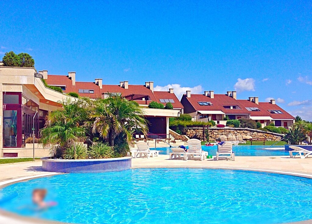 Complejo Turístico Raeiros
