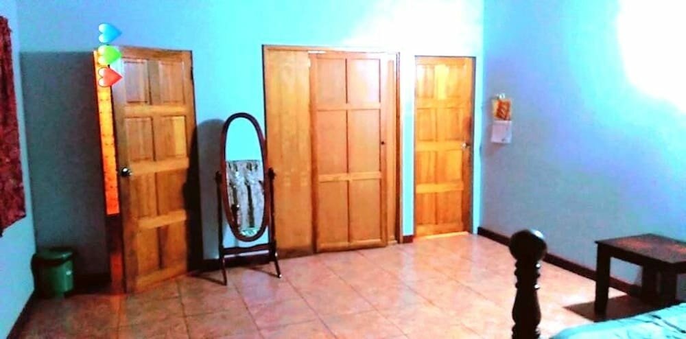 Major Key Property