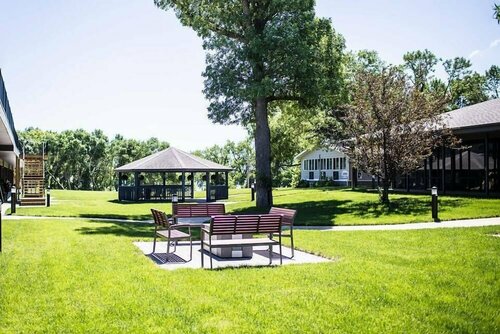 Okoboji Commons Hotel, Rezervați Hotel Okoboji Iowa