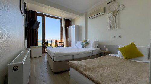 Hotel Selina, Забронировать Отель Отели Айвалык с завтраком, Завтраки
