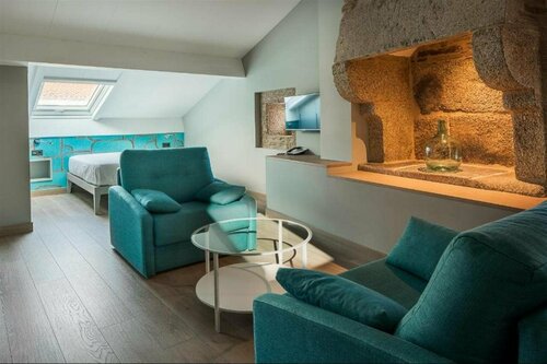 Hotel Atalaia, Забронировать Отель «постель и завтрак» Сантьяго-де-Компостела А-Корунья, рядом с A.C.E.M.