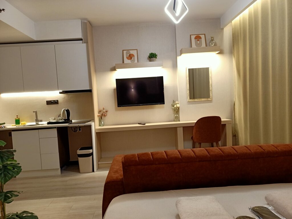 NEW FALCON Palas OTEL