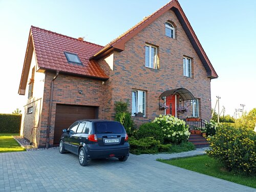Villa Lyudmila, Buchen Sie Pension Hotels in Oblast Kaliningrad mit Parkplatz, Parkplätze