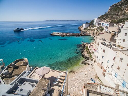 Cala Dogana Guest House, Забронировать Гостевой дом Леванцо Эгадские острова