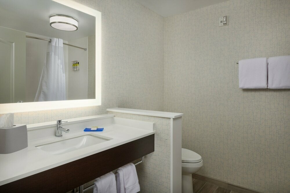 Holiday Inn Express