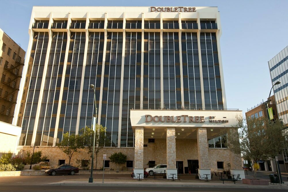 DoubleTree by Hilton Midland Plaza