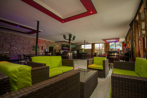Balis Best Bar and Resort, Đặt Khu nghỉ dưỡng Khu nghỉ dưỡng tại Nairobi, Khu nghỉ dưỡng