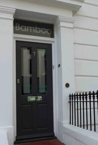 Bamboo Guesthouse, Забронировать Гостевой дом Отели Борнмута с завтраком, рядом с Bournemouth Library, Завтраки