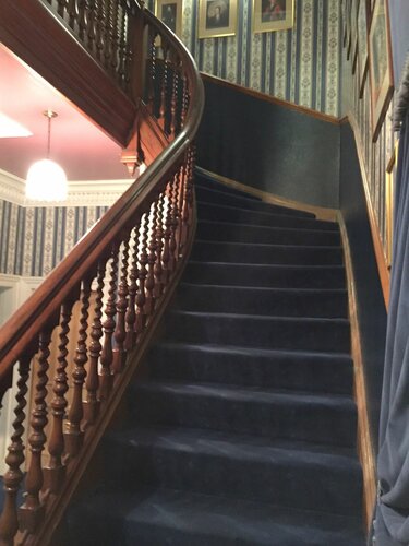 Lauderville guest house, Забронировать Гостевой дом Отели Эдинбурга с парковкой, Парковка