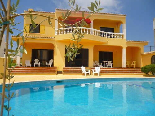 Casa Concha Guesthouse, Rezervovat Hotel Lagos Albufeira