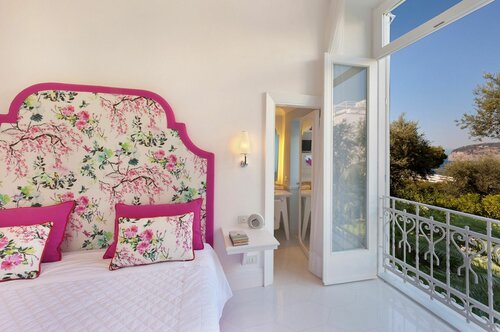 Villa Silvana Relais, Забронировать Вилла Виллы Сорренто, рядом с Il Vallone dei Mulini, Вилла