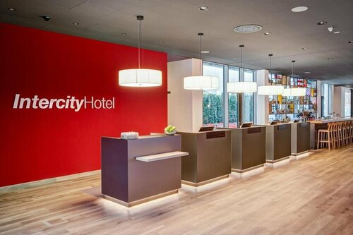 IntercityHotel Frankfurt Hauptbahnhof Süd, Забронировать Отель Отели земли Гессена с парковкой, Парковка