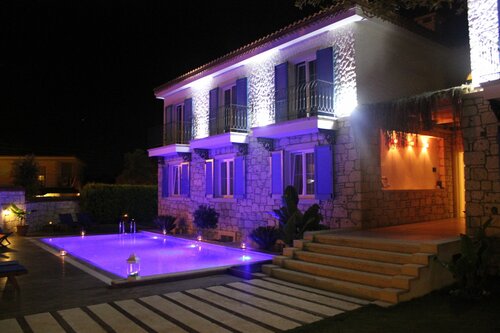Tarçın Alaçatı Otel, Забронировать Отель Отели Алачаты с парковкой, Парковка