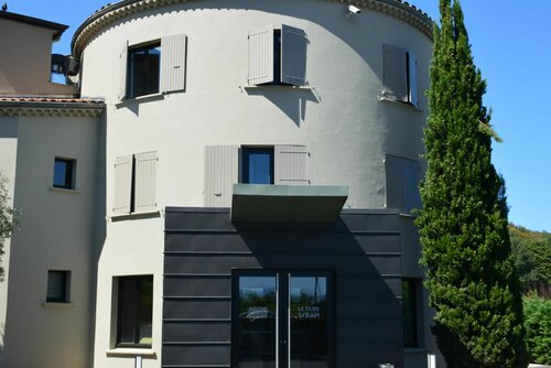 Best Western Plus Clos Syrah, Buchen Sie Resort Hotels in Gard mit Parkplatz, Parkplätze
