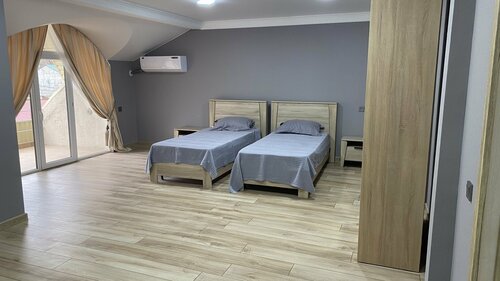 Сенатор, Забронировать Отель Отели Дагестана с парковкой, Парковка