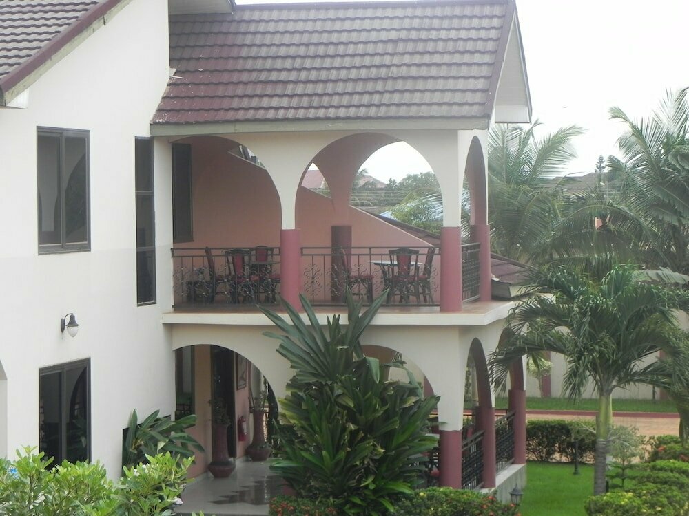 Oriental Hotel North Legon