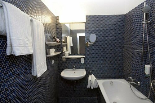 Hotel Vier Jahreszeiten Salzburg, Rezervovat Hotel Salcburk Salcbursko