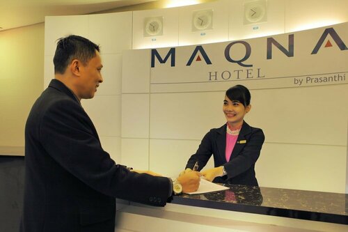 Maqna Hotel By Prasanthi, Забронировать Отель Отели в центре Горонтало с завтраком, отели в центре Горонтало с завтраком