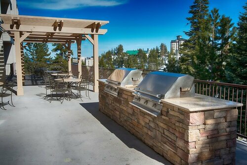 Ridge Pointe, Забронировать Отель Стейтлайн США